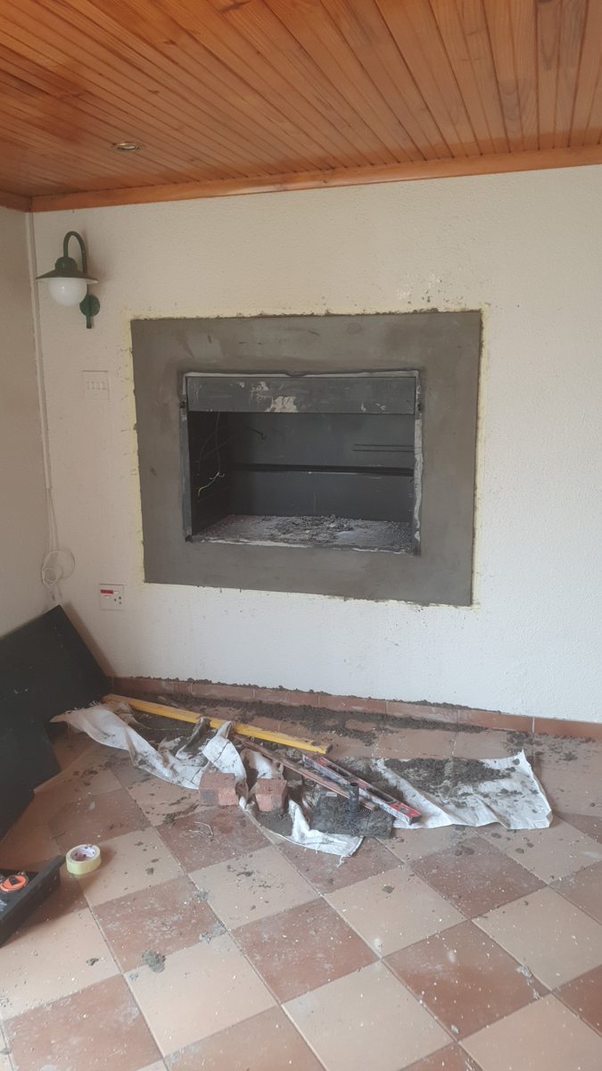 Built-in braai installation after repair